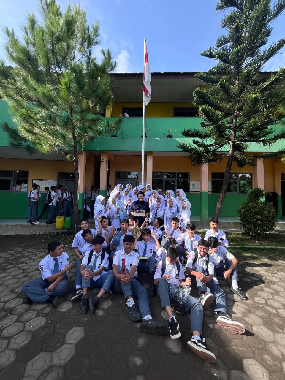 WhatsApp Image 2026-02-11 at 09.51.17